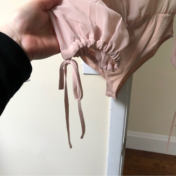 Forever 21 contemporary self tie bodysuit sheer blouse 🪷 blush pink 🪷 Large 🪷 - Picture 7 of 9